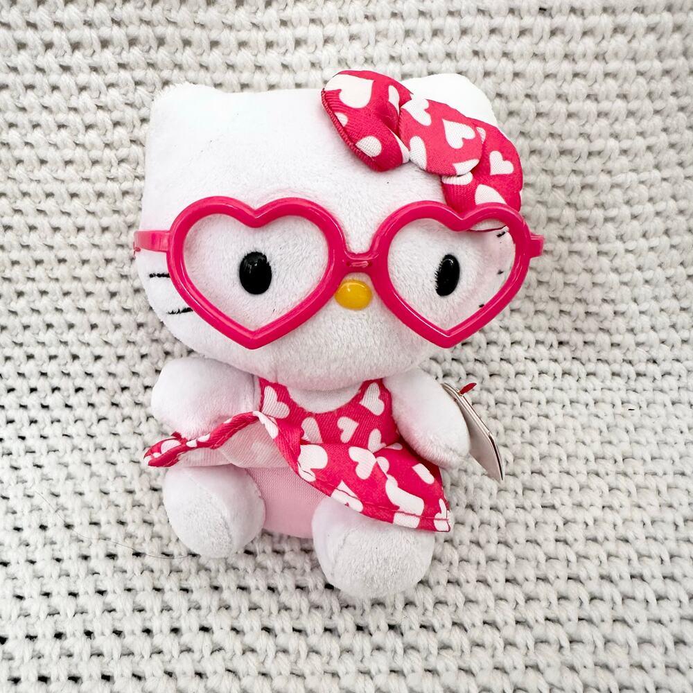 TY Beanie Baby Hello Kitty Sanrio 2014 Heart Glasses Printed Dress Bow 6" Plush - Picture 2 of 5